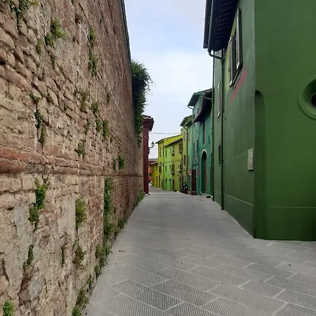 Alojamento de Acomodação e Pequeno-almoço Da Baba 3*